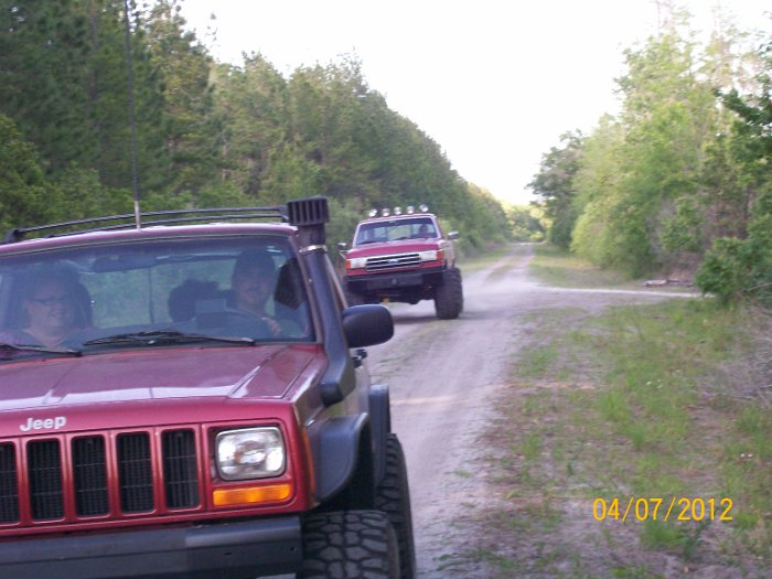 2012-Apr-07HGR4X4_nightride 010